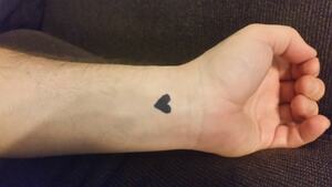 Heart. Jagua skin stain "spot test", 36 hours after application. 75 hours later, still no negative reaction.